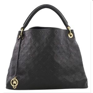 Louis Vuitton Artsy Handbag Mm Black Leather Hobo